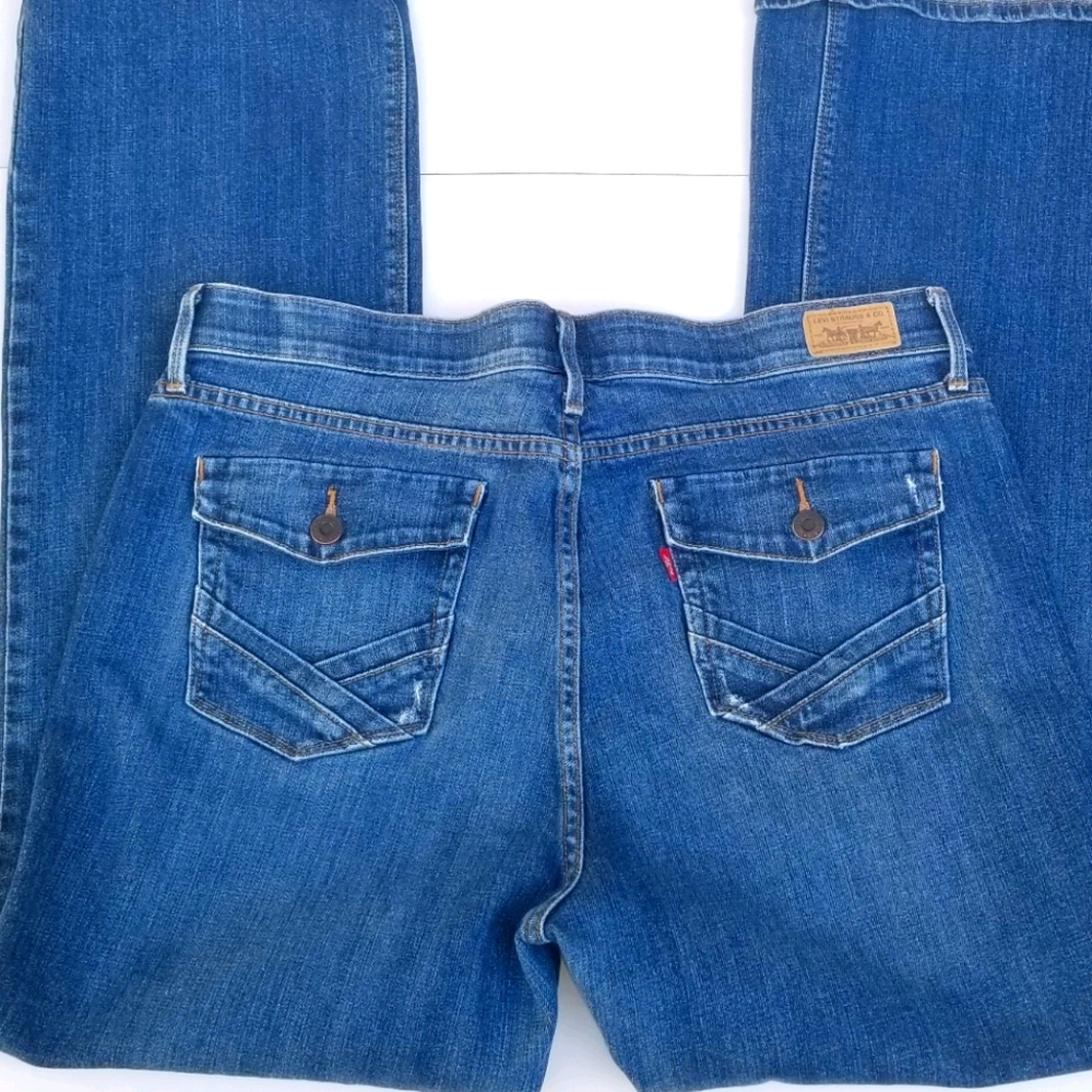 Women Levi's Perfect Waist Boot Cut 525